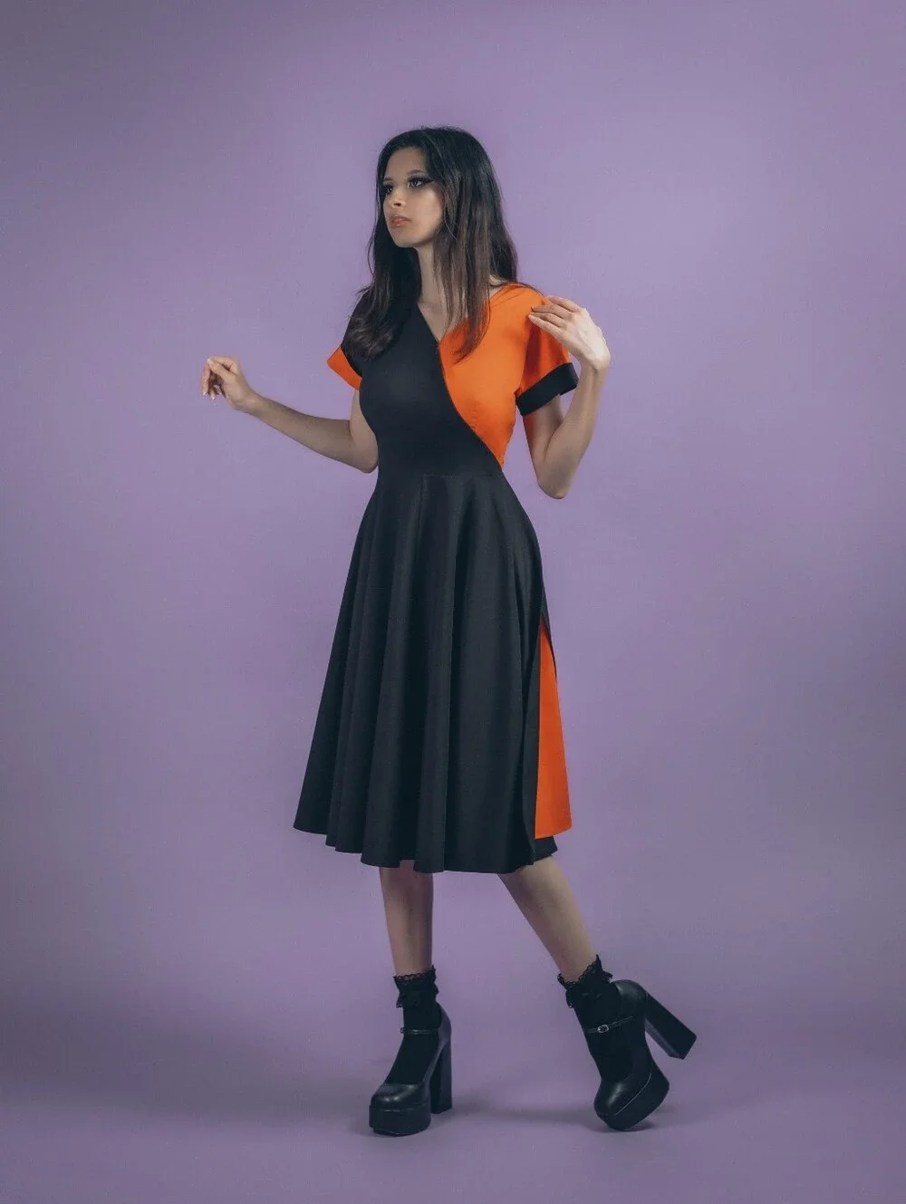 Lively Ghosts The Great Pumpkin Dress - Picture 2 of 12